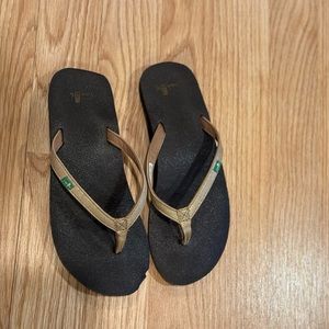 Gold flip flops brand new